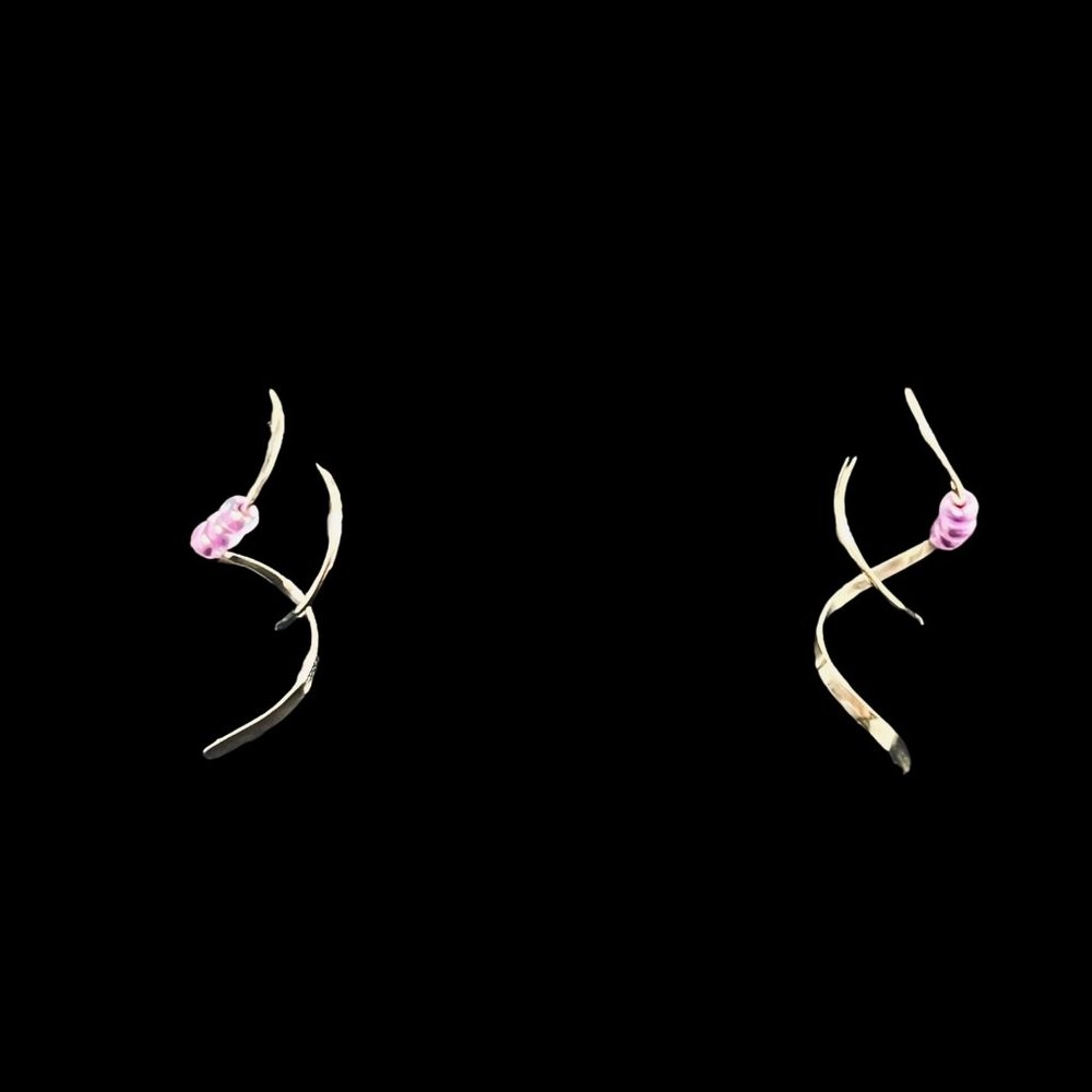 Gold Tone And Pink Beads Pierced Earrings (4934) - Picture 2 of 5